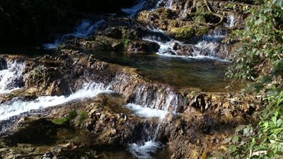 تور-آبشار-آهکی-4381