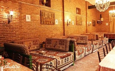 تهران-50-تخفیف-لذت-طعم-خوش-یک-غذای-ایرانی-در-رستوران-سنتی-هفت-چنار-7449
