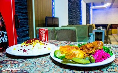 تهران-60-تخفیف-رستوران-سنتی-تگرگ-ویژه-منوی-باز-و-سرویس-چای-و-قلیان-عربی-41489