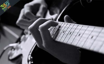 ترم سه ماهه آموزش حرفه ای گیتار از مبتدی تا پیشرفته زیر نظر اساتید مجرب در آموزشگاه موسیقی فریدون