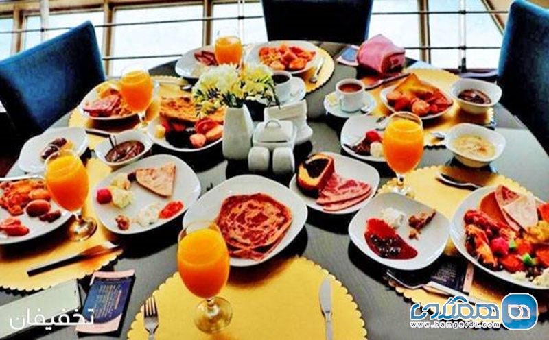20% تخفیف صبحانه برفراز تهران با رستوران گردان برج میلاد