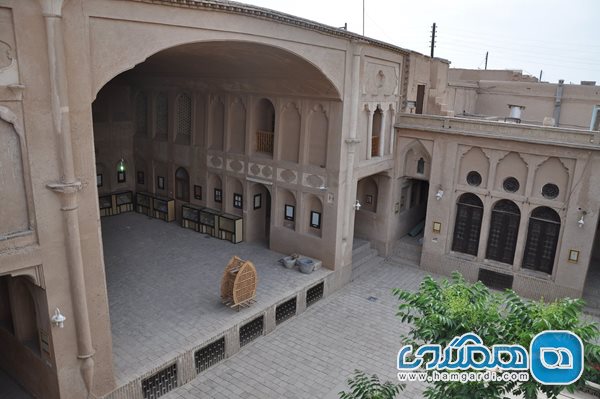 خانه لاری ها یزد (موزه اسناد تاریخی یزد)