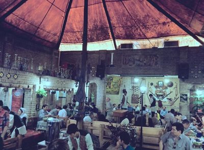 تهران-قهوه-خانه-سنتی-آذری-3762