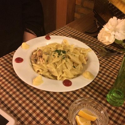 ارومیه-رستوران-ایتالیایی-پستو-59831