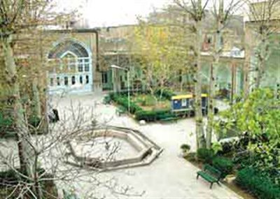 مسجد و مدرسه خان مروی