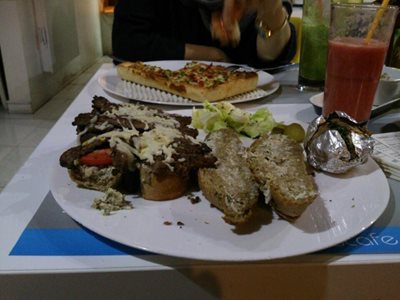اصفهان-کافه-رستوران-هرمس-26770