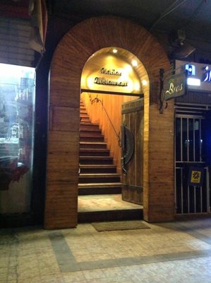 اصفهان-رستوران-ایتالیایی-بروس-59675