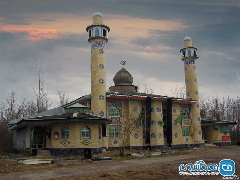 مسجد جامع روستای شکاراسطلخ