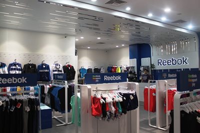 فروشگاه ریباک (Reebok) مگامال