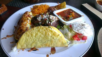 تهران-رستوران-مکزیکی-ژیله-مو-69554