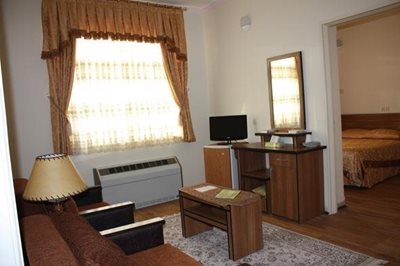 یزد-هتل-زنبق-35917