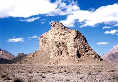 کوه عقاب