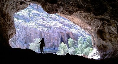 غار تنگ تیکاب