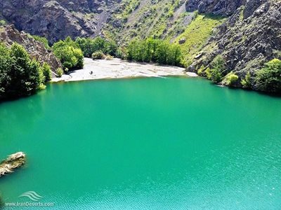 آب-بر-دریاچه-کردآباد-51767