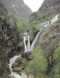 آبشار ازنادر (دره اسپر)