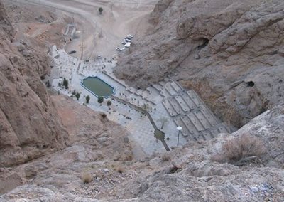 خمینی-شهر-چشمه-و-آبشار-لادر-72360