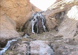 آبشار فیض آباد