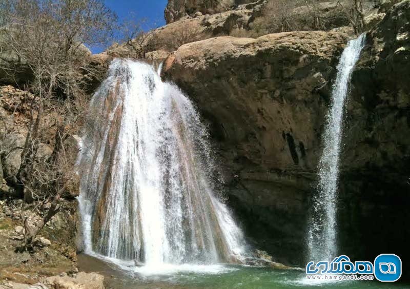 آبشار نای انگیز