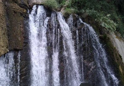 خرم-آباد-آبشار-وارک-79423