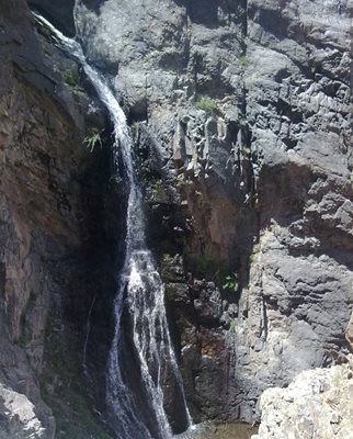 رابر-آبشار-کوه-شاه-79999