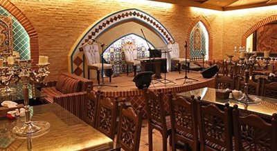 تهران-رستوران-و-سفره-خانه-سنتی-باران-89888