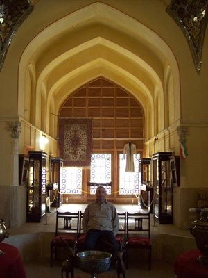 شیراز-موزه-رادیوهای-قدیمی-108475