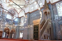 مسجد رستم پاشا Rustem Pasha Mosque
