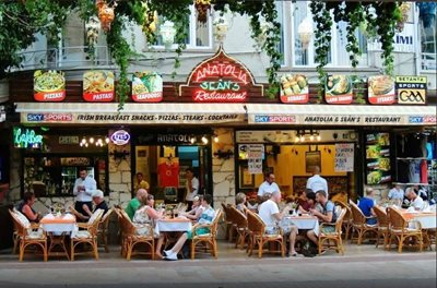 کوش-آداسی-کافه-آناتولیا-Anatolia-Cafe-Bar-113554