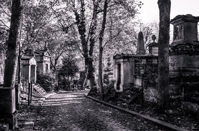 پاریس-قبرستان-پرلاشز-Pere-Lachaise-114209