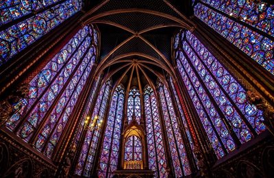 پاریس-کلیسای-دروازه-بهشت-Sainte-Chapelle-114314