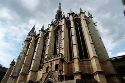 پاریس-کلیسای-دروازه-بهشت-Sainte-Chapelle-114318