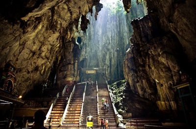 کوالالامپور-معبد-باتوکیو-غارهای-باتو-Batu-Caves-116656