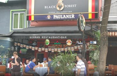 کوالالامپور-رستوران-بلک-فارست-Black-Forest-KL-116940