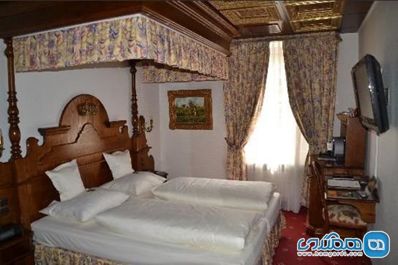 هتل کینگ KING's HOTEL