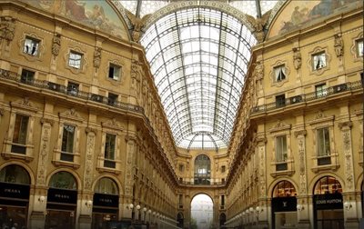 میلان-گالری-ویتوریو-امانوئل-دوم-Galleria-Vittorio-Emanuele-II-120133