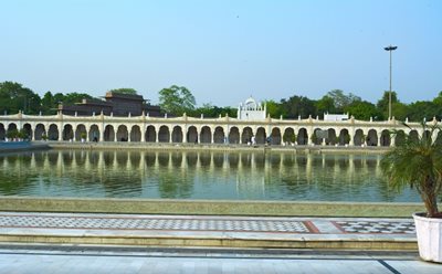 دهلی-نو-معبد-Gurudwara-Bangla-Sahib-120485