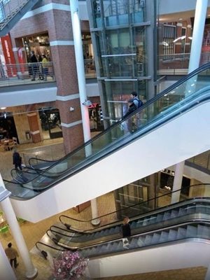 مرکز خرید Kalvertoren Shoppingcenter