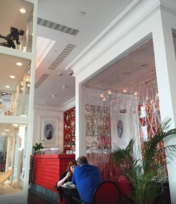 مسکو-کافه-رستوران-دکتر-ژیواگو-Grand-Cafe-Dr-Zhivago-121478