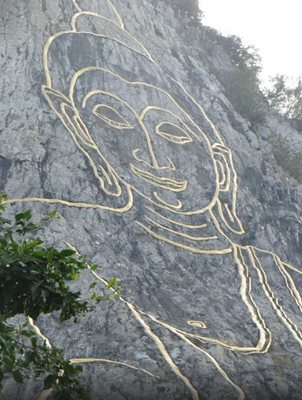 پاتایا-کوه-بودا-Buddha-Mountain-Pattaya-122800