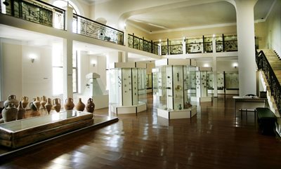 باتومی-موزه-باستان-شناسی-باتومی-Batumi-Archaeological-Museum-127161