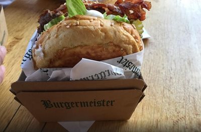 برلین-برگر-میستر-Burgermeister-129209