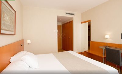 بارسلونا-هتل-Silken-St-Gervasi-Hotel-130327