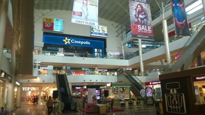 بمبئی-مرکز-خرید-ویویانا-Viviana-Mall-138825