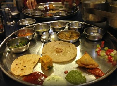 بمبئی-رستوران-شری-تاکر-Shree-Thaker-Bhojanalay-138969