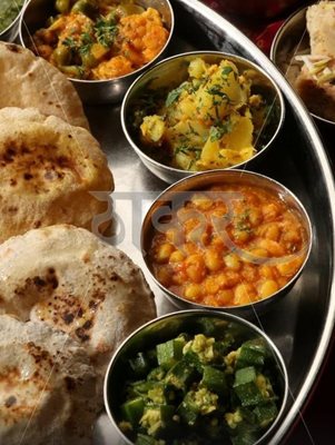 بمبئی-رستوران-شری-تاکر-Shree-Thaker-Bhojanalay-138978
