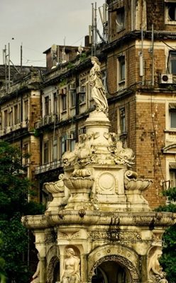 بمبئی-مجسمه-فلورا-فانتین-Flora-Fountain-139566