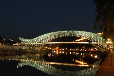 تفلیس-پل-پیس-The-Bridge-of-Peace-139767
