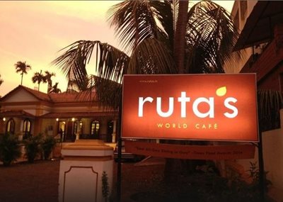 گوا-کافه-Ruta-s-World-Cafe-142741