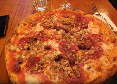 سیدنی-پیتزا-بوکون-Pizza-Boccone-143422