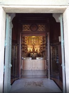 مارسی-کلیسای-جامع-نوتردام-مارسی-Basilique-Notre-Dame-de-la-Garde-143539